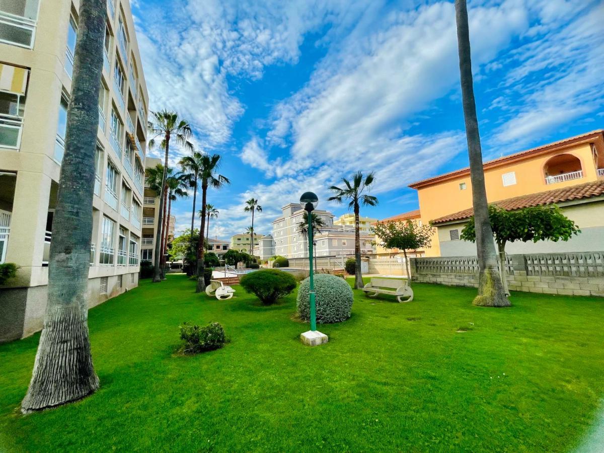 Apartamento Con Piscina 3 Habitaciones Sueca Exteriör bild